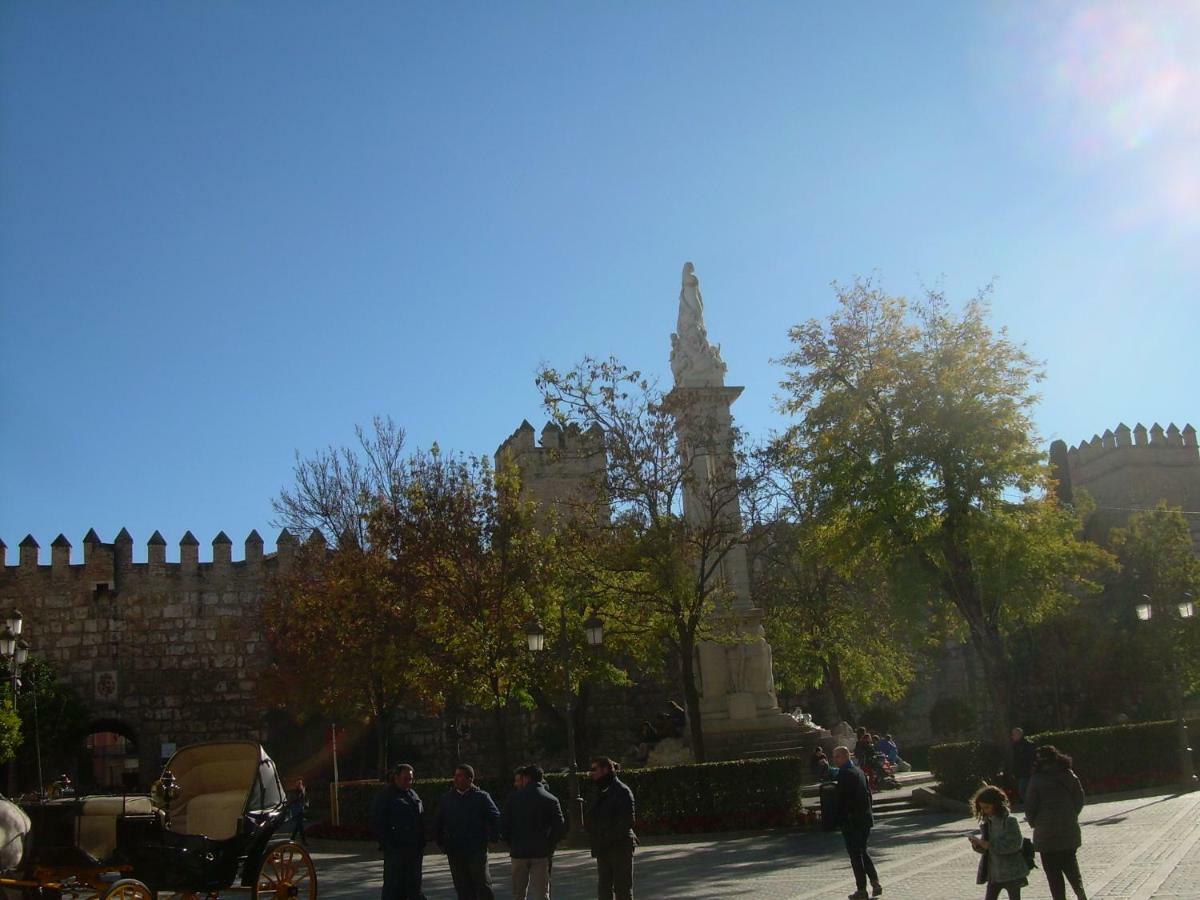 Toreros De Sevilla 5 Pax 外观 照片